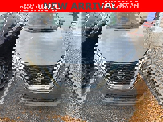 Used 2021 Nissan Rogue SV image 2