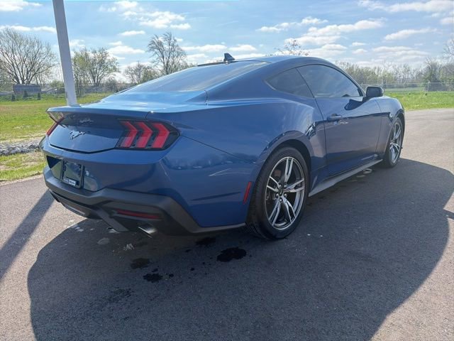 Certified 2024 Ford Mustang Coupe image 7