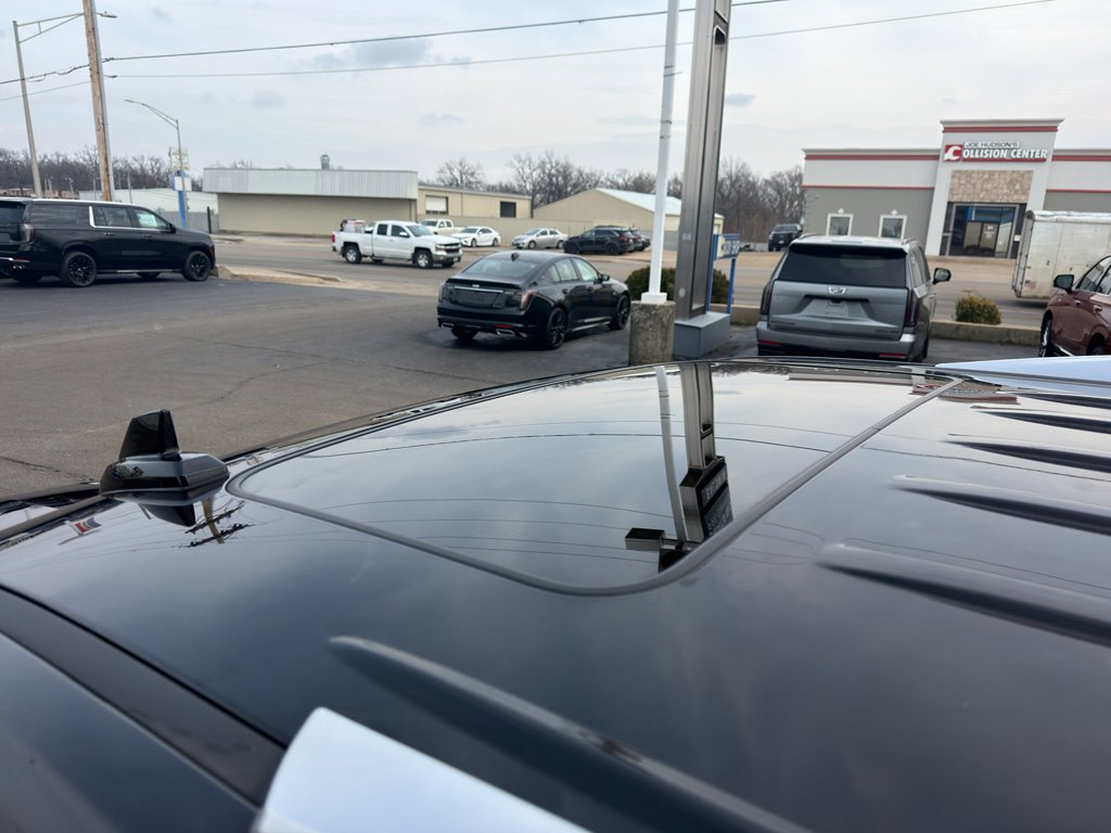 Used 2019 Cadillac Escalade ESV Platinum image 14