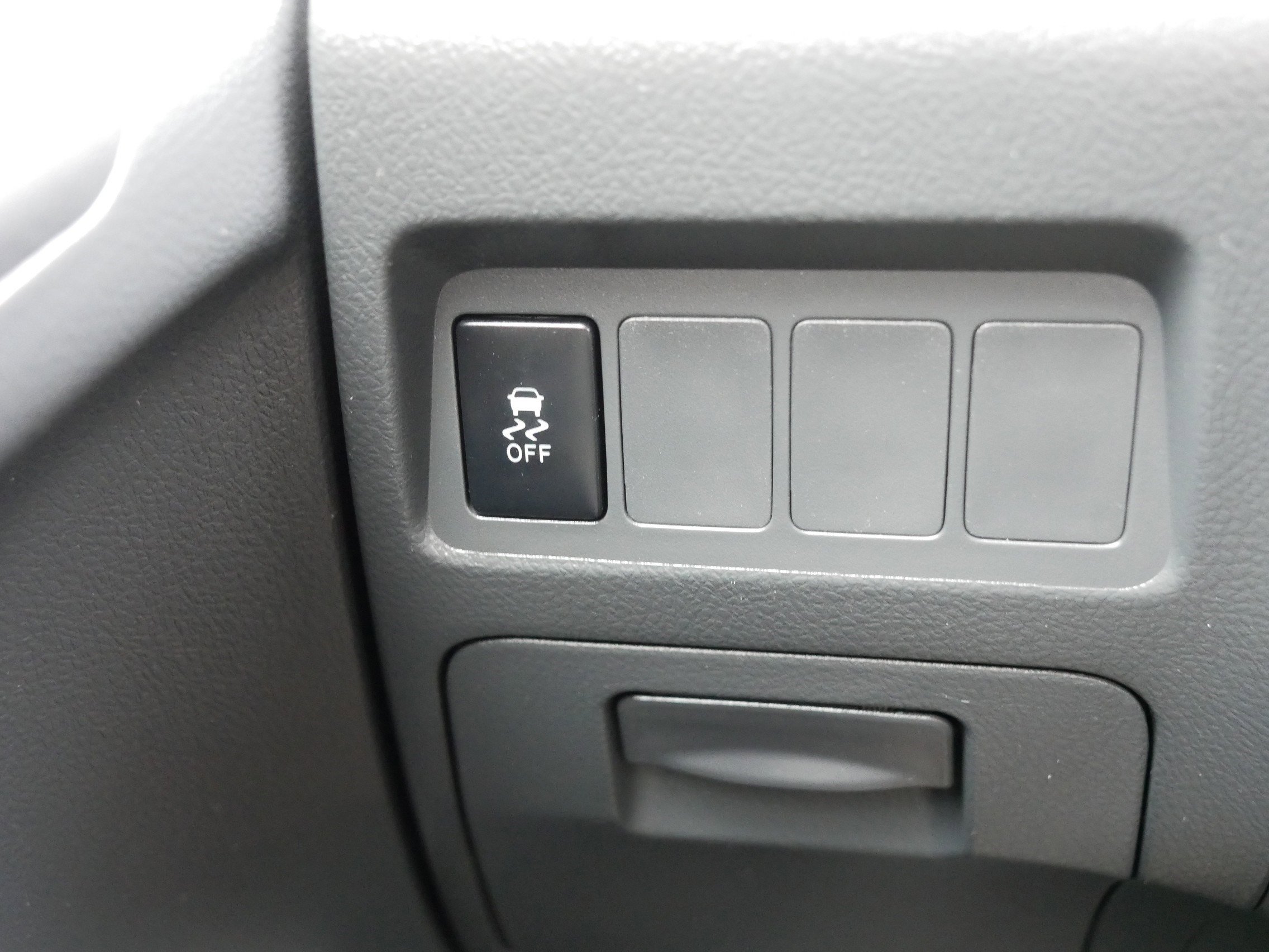 Used 2011 Toyota Matrix FWD image 26