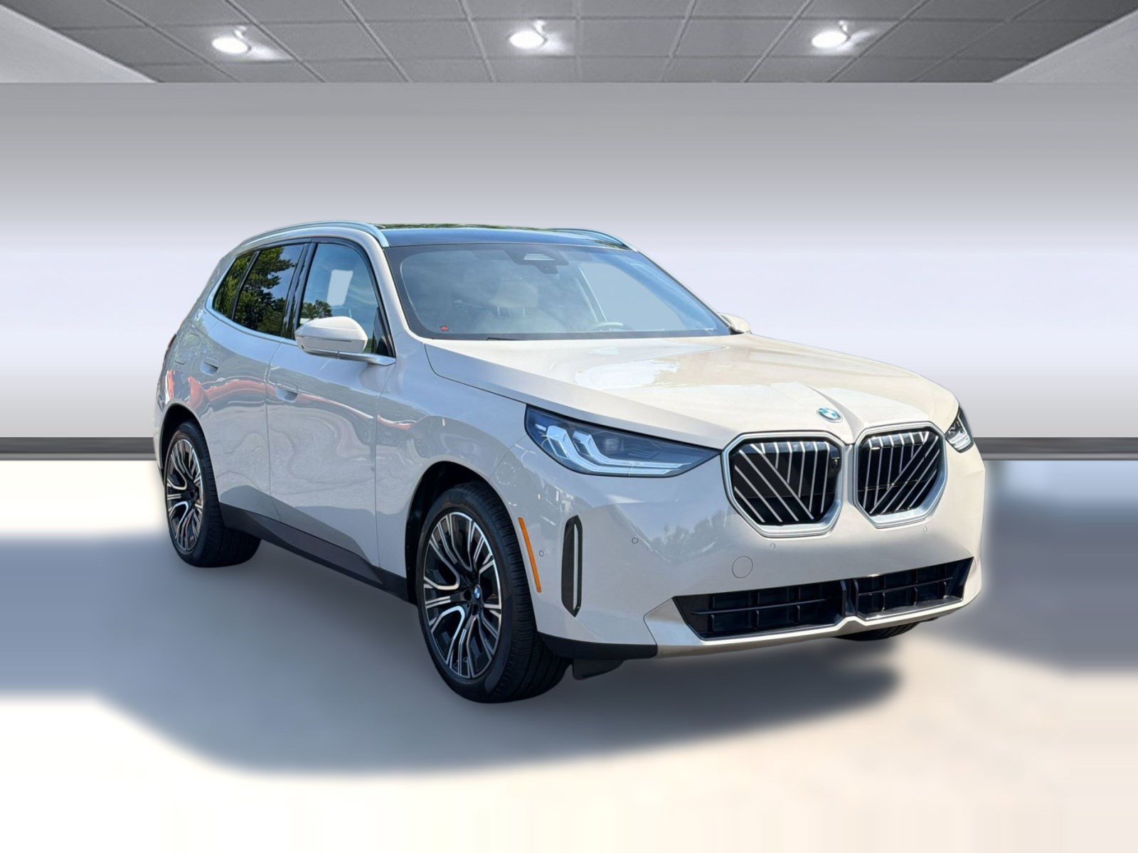 Used 2025 BMW X3 xDrive30i w/ Premium Package AWD/4WD image 7