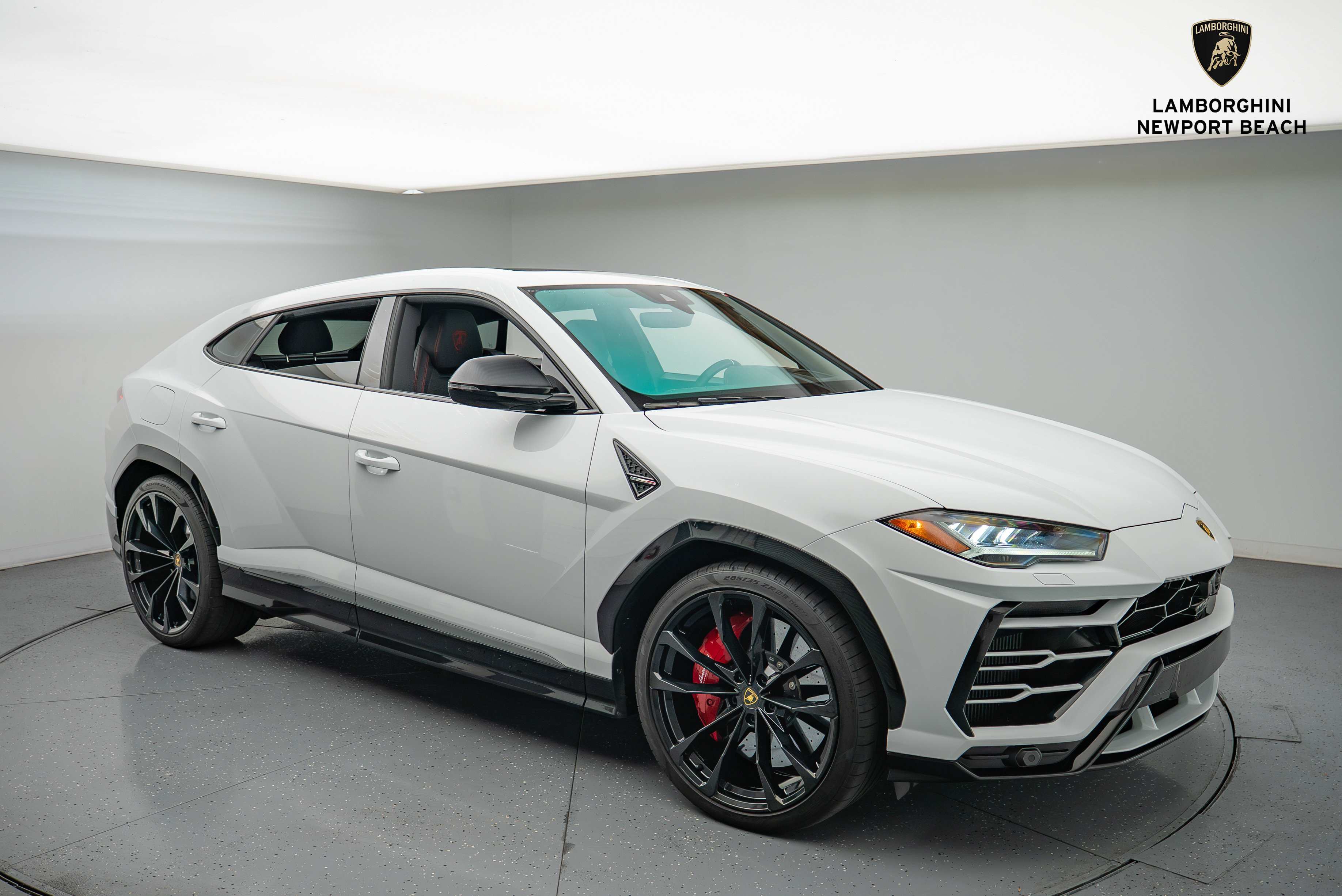 Used 2021 Lamborghini Urus