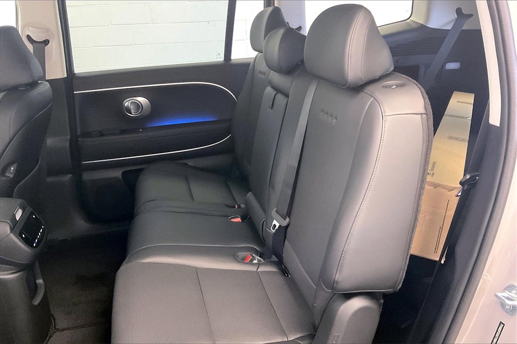 New 2026 Hyundai Ioniq 9 SEL image 10