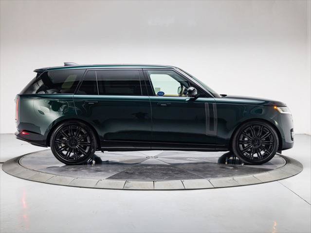 New 2026 Land Rover Range Rover Long Wheelbase SE AWD/4WD image 6