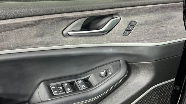 Used 2022 Jeep Grand Cherokee L Limited image 23