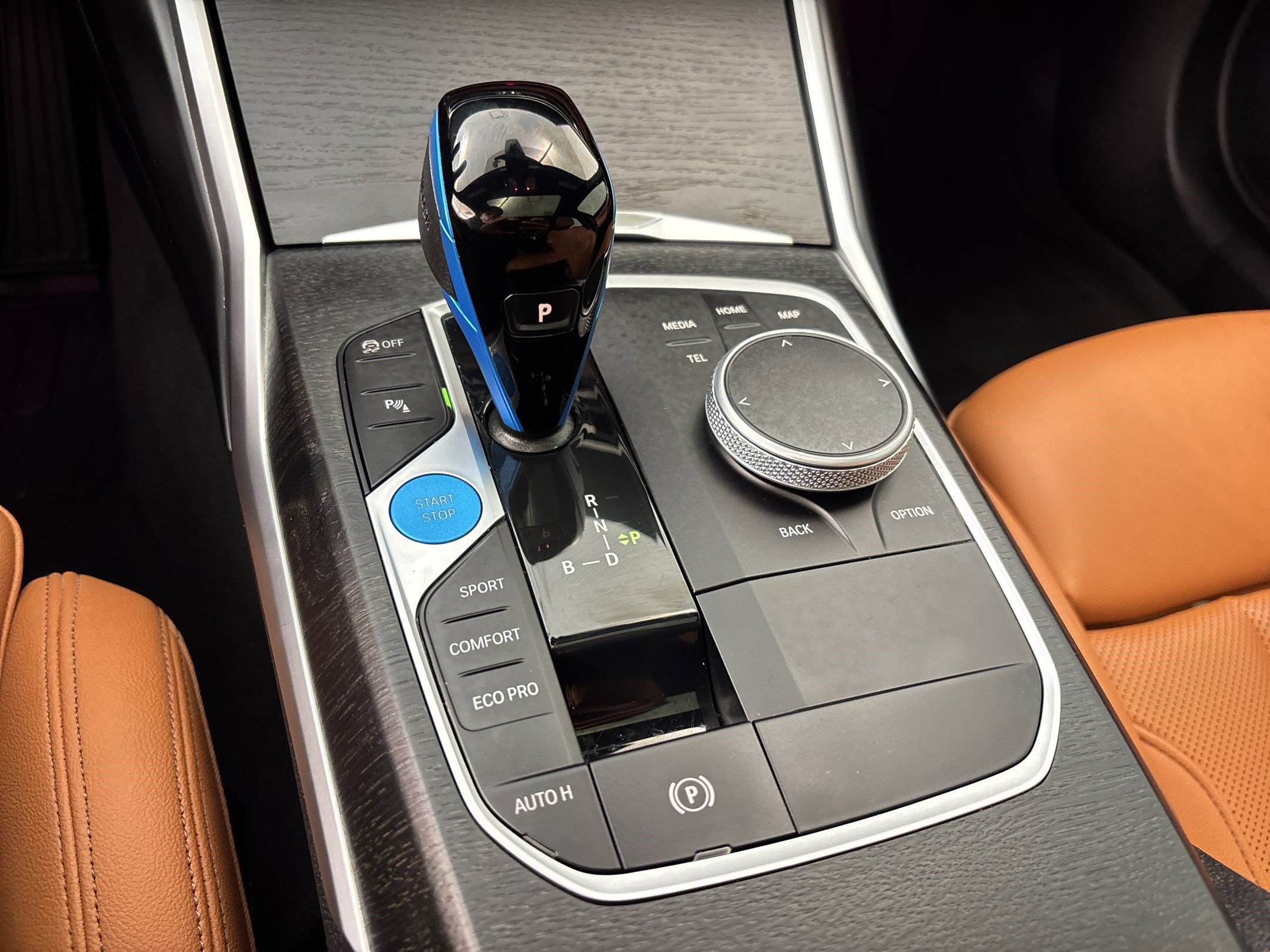 Used 2023 BMW i4 eDrive35 w/ Premium Package image 16