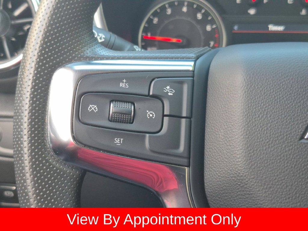 Used 2025 Chevrolet Blazer LT FWD image 15