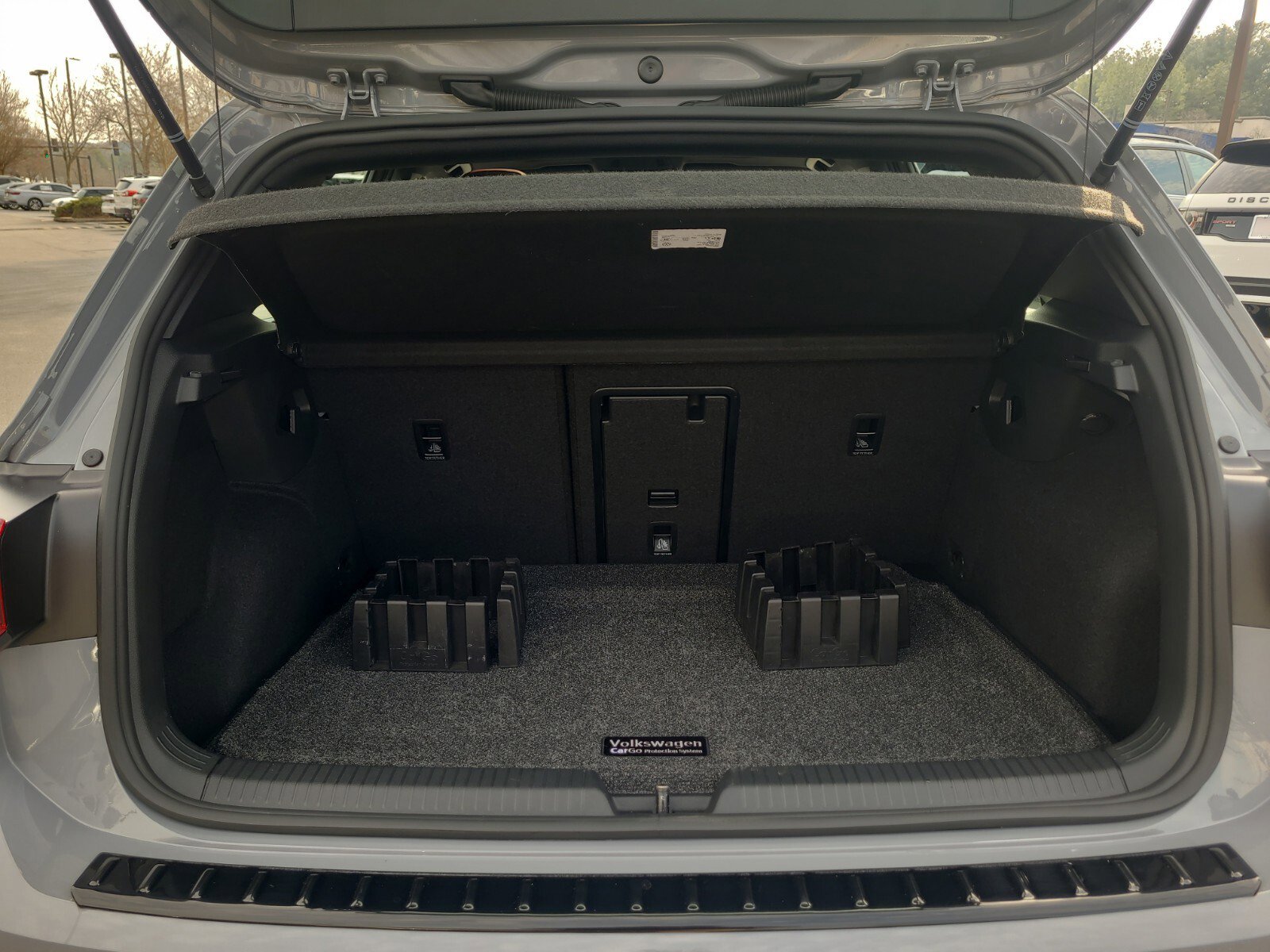 Used 2024 Volkswagen GTI SE image 28