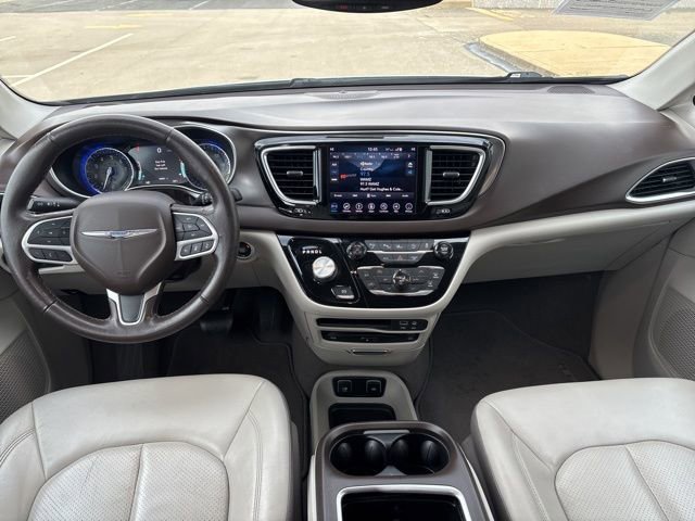 Used 2018 Chrysler Pacifica Touring-L Plus w/ Advanced Safetytec Group image 32