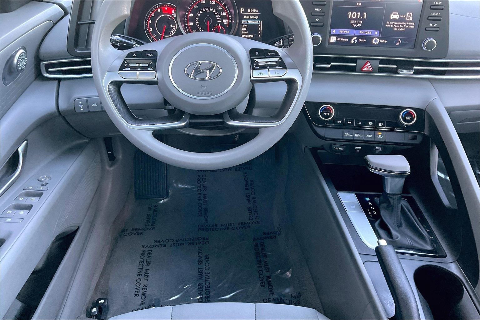 Used 2021 Hyundai Elantra SEL w/ Cargo Package image 8