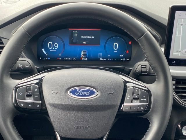 Used 2023 Ford Escape Platinum AWD/4WD image 8