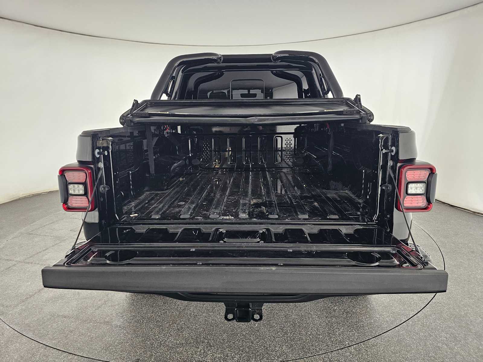 Used 2022 Jeep Gladiator Rubicon w/ LED Lighting Group image 14