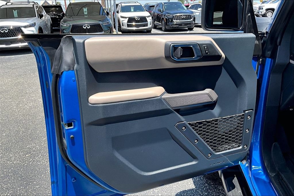 Used 2023 Ford Bronco Wildtrak AWD/4WD image 25