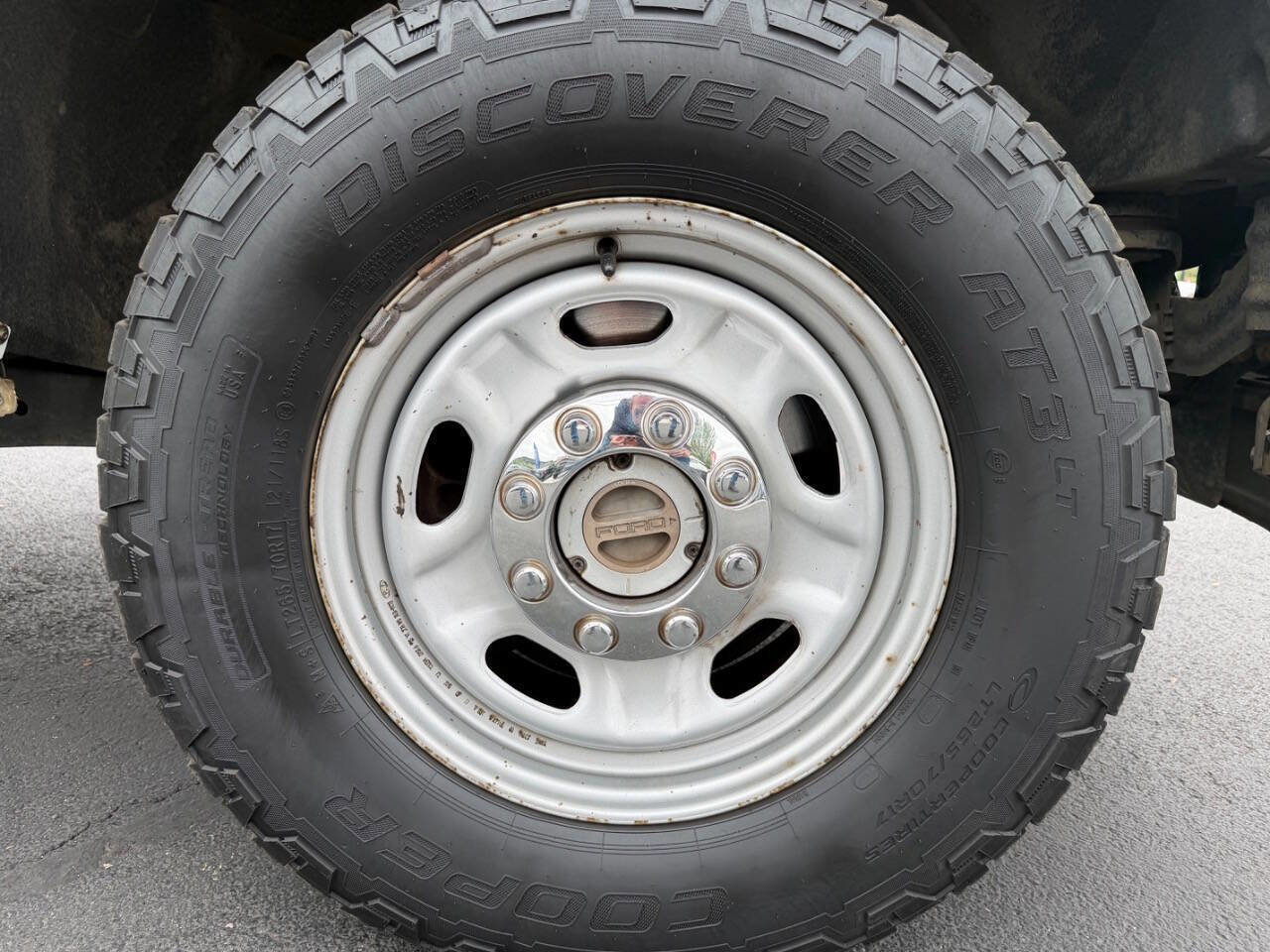 Used 2016 Ford F250 XL w/ XL Appearance Package AWD/4WD image 22