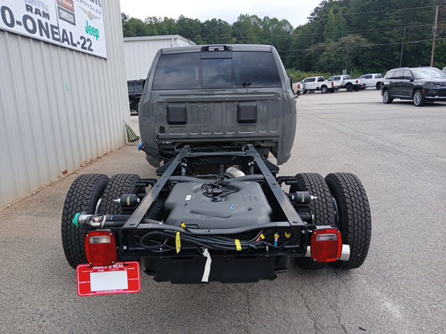 New 2027 RAM 3500 Big Horn w/ Laramie Trim Package AWD/4WD image 4