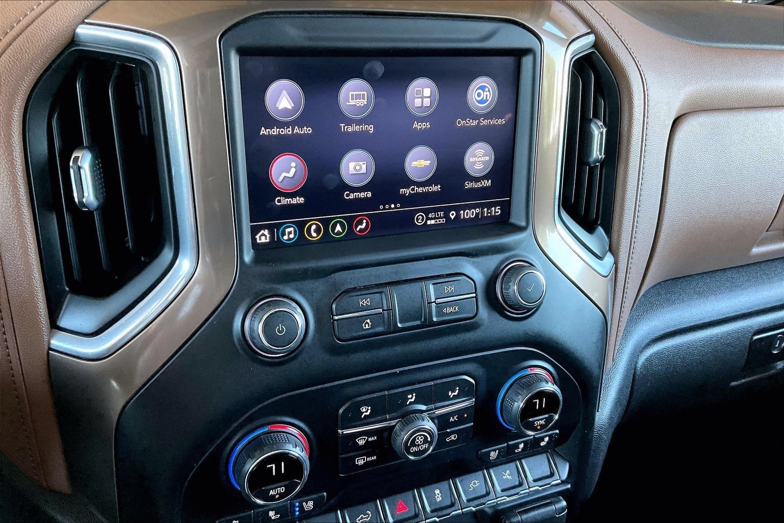 Used 2021 Chevrolet Silverado 1500 High Country AWD/4WD image 9