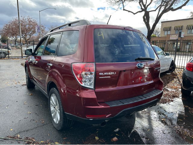 Used 2011 Subaru Forester 2.5X Limited image 4