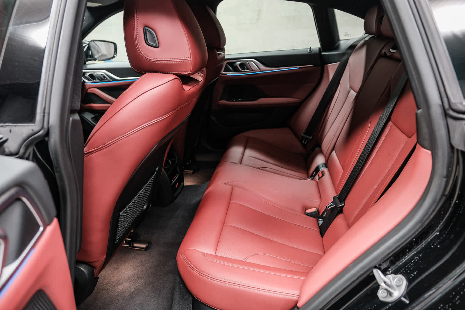 Used 2024 BMW i4 eDrive35 w/ Convenience Package RWD image 23