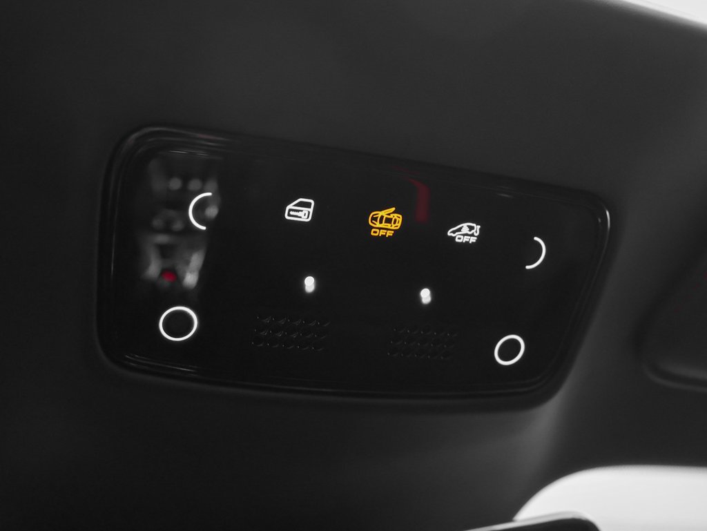 Certified 2023 Ferrari SF90 Spider image 70