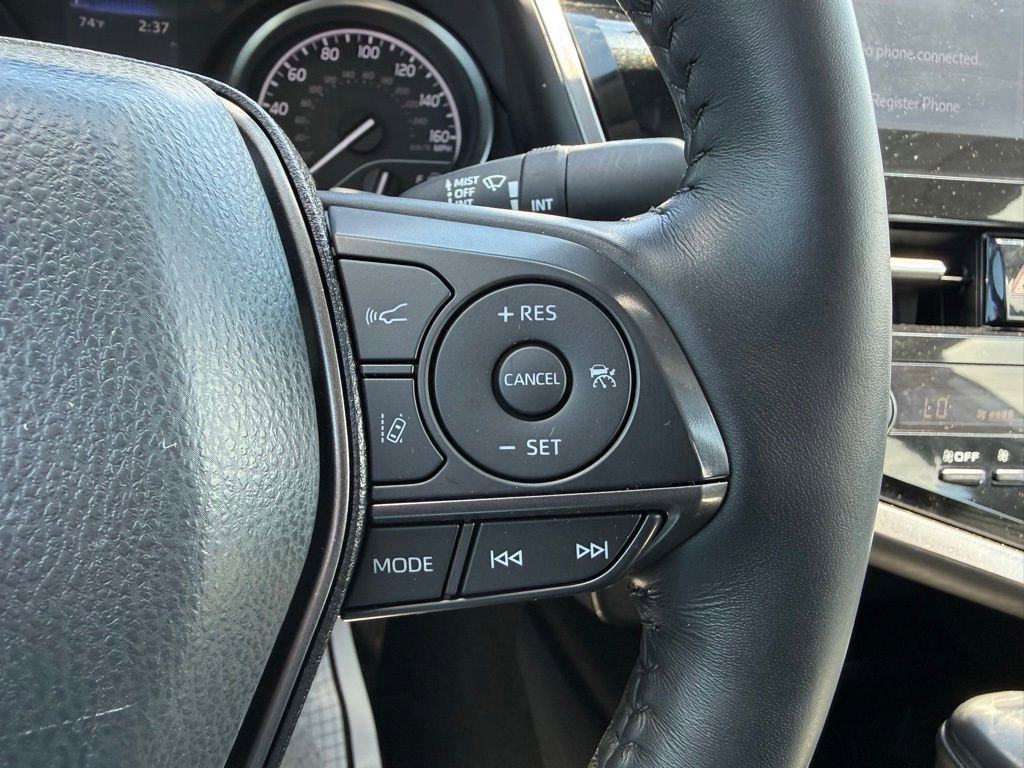 Used 2024 Toyota Camry SE w/ Cold Weather Package FWD image 21