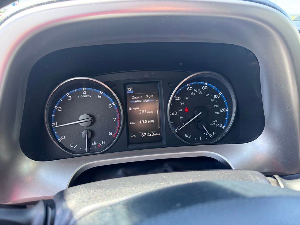 Used 2018 Toyota RAV4 LE w/ All Weather Liner Package image 21