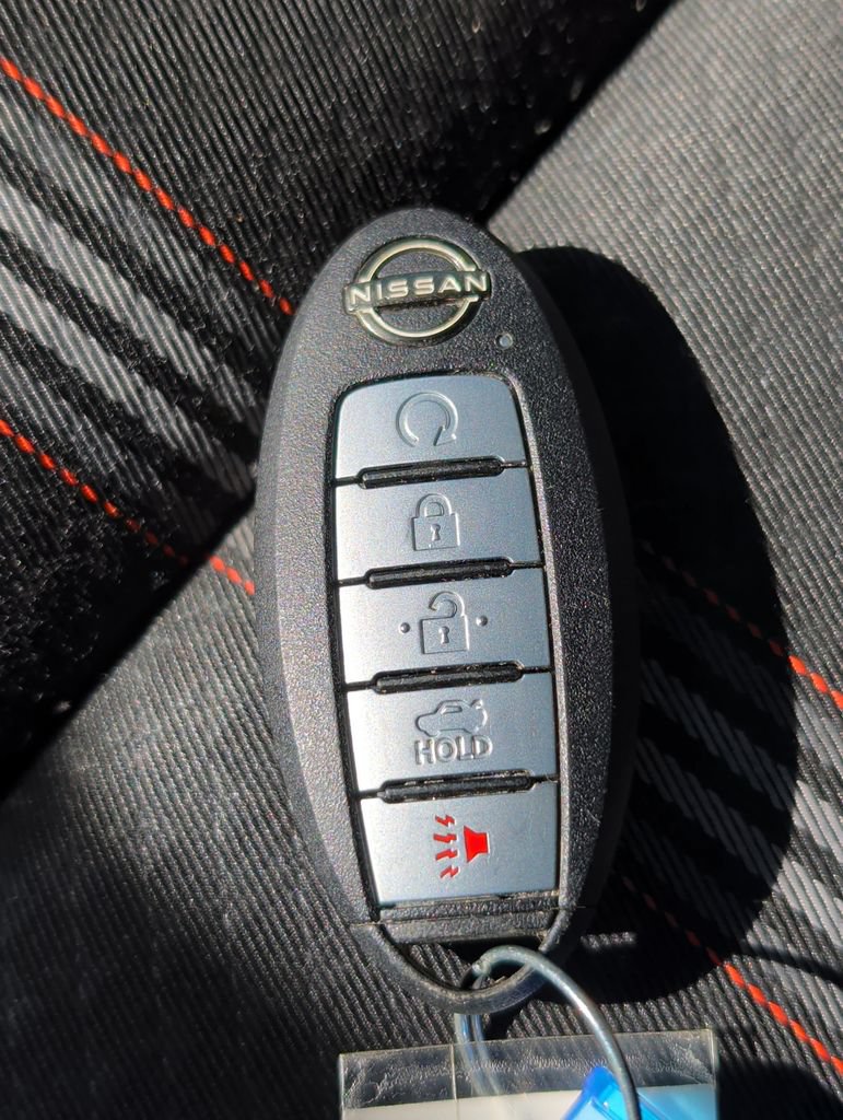 Used 2025 Nissan Altima 2.5 SR AWD/4WD image 36