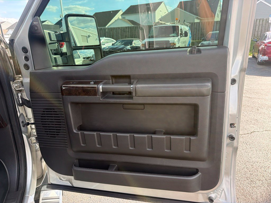 Used 2015 Ford F350 Platinum AWD/4WD image 41
