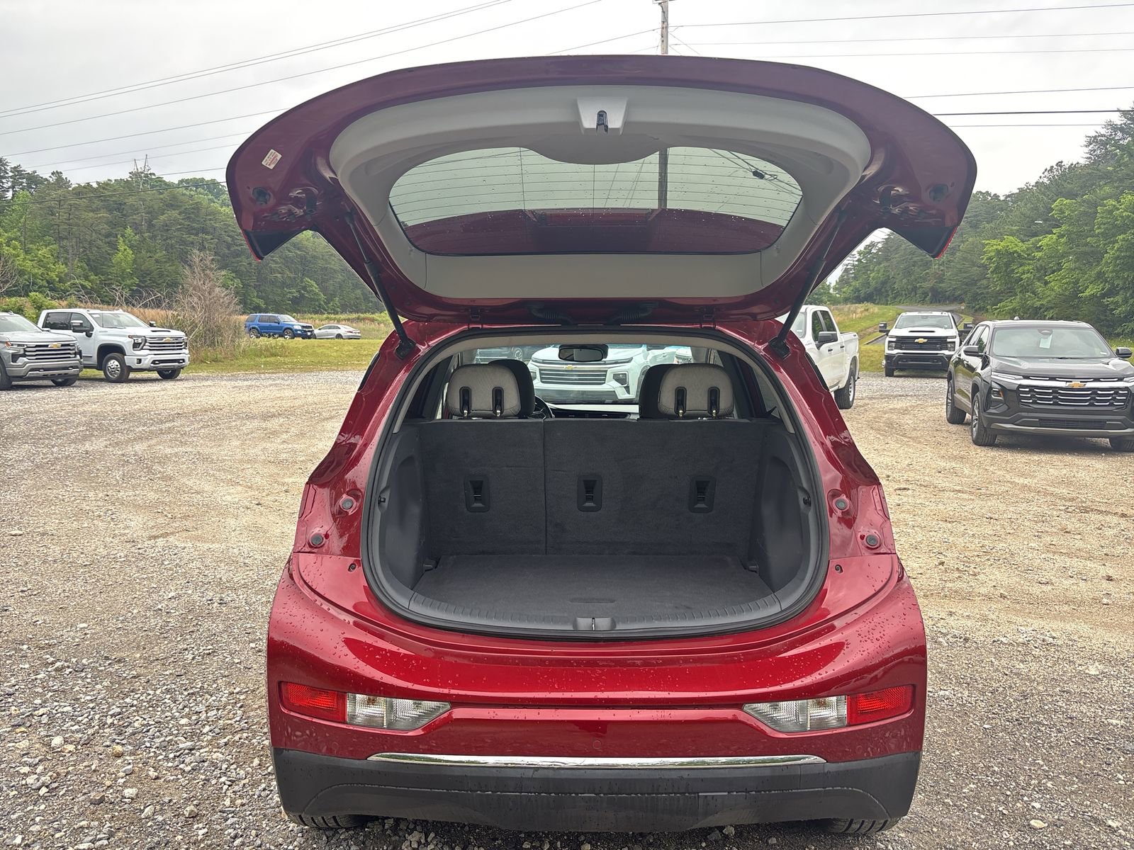 Used 2021 Chevrolet Bolt LT FWD image 25