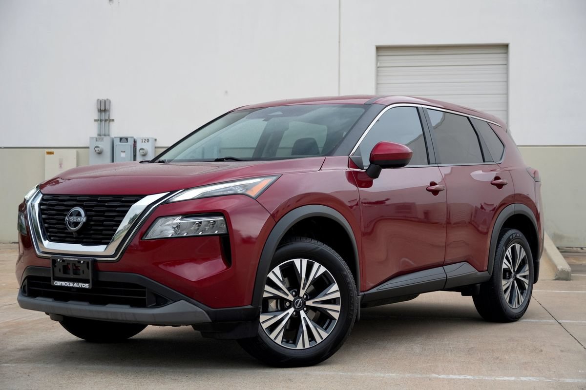 Used 2023 Nissan Rogue SV FWD image 2