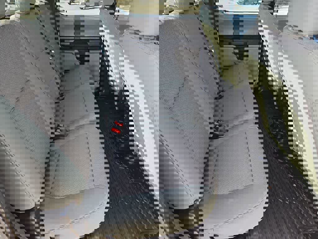 Used 2020 Ford F250 XL w/ STX Appearance Package image 21