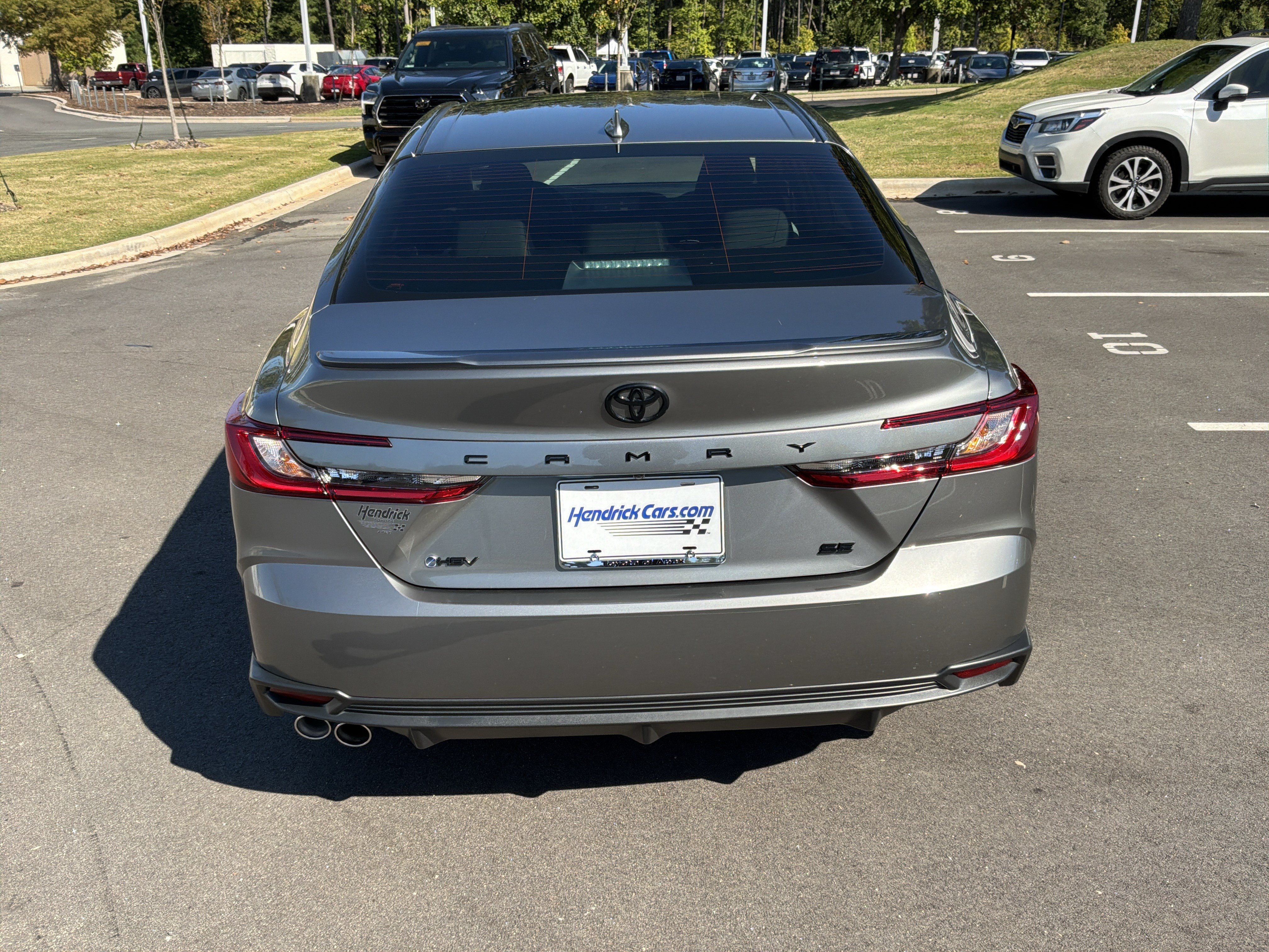 Used 2026 Toyota Camry SE FWD image 9