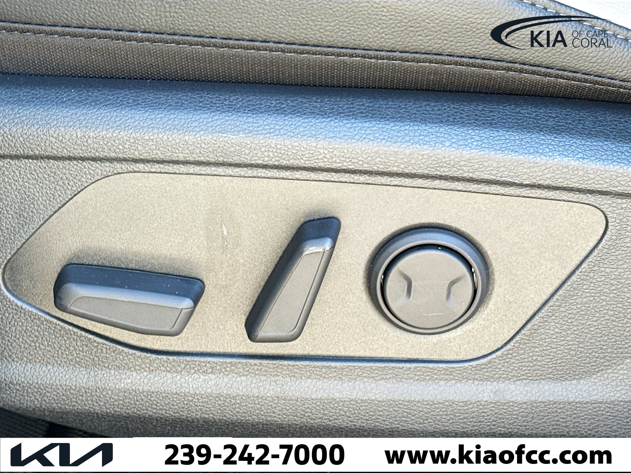 New 2026 Kia Sportage EX image 24