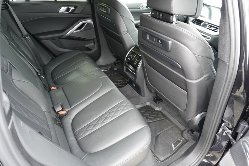 Used 2023 BMW X6 xDrive40i w/ Executive Package image 26