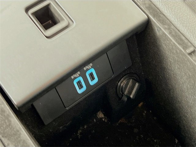 Used 2016 Ford Taurus Limited image 19