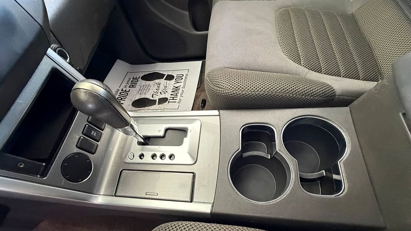 Used 2011 Nissan Pathfinder SV RWD image 29