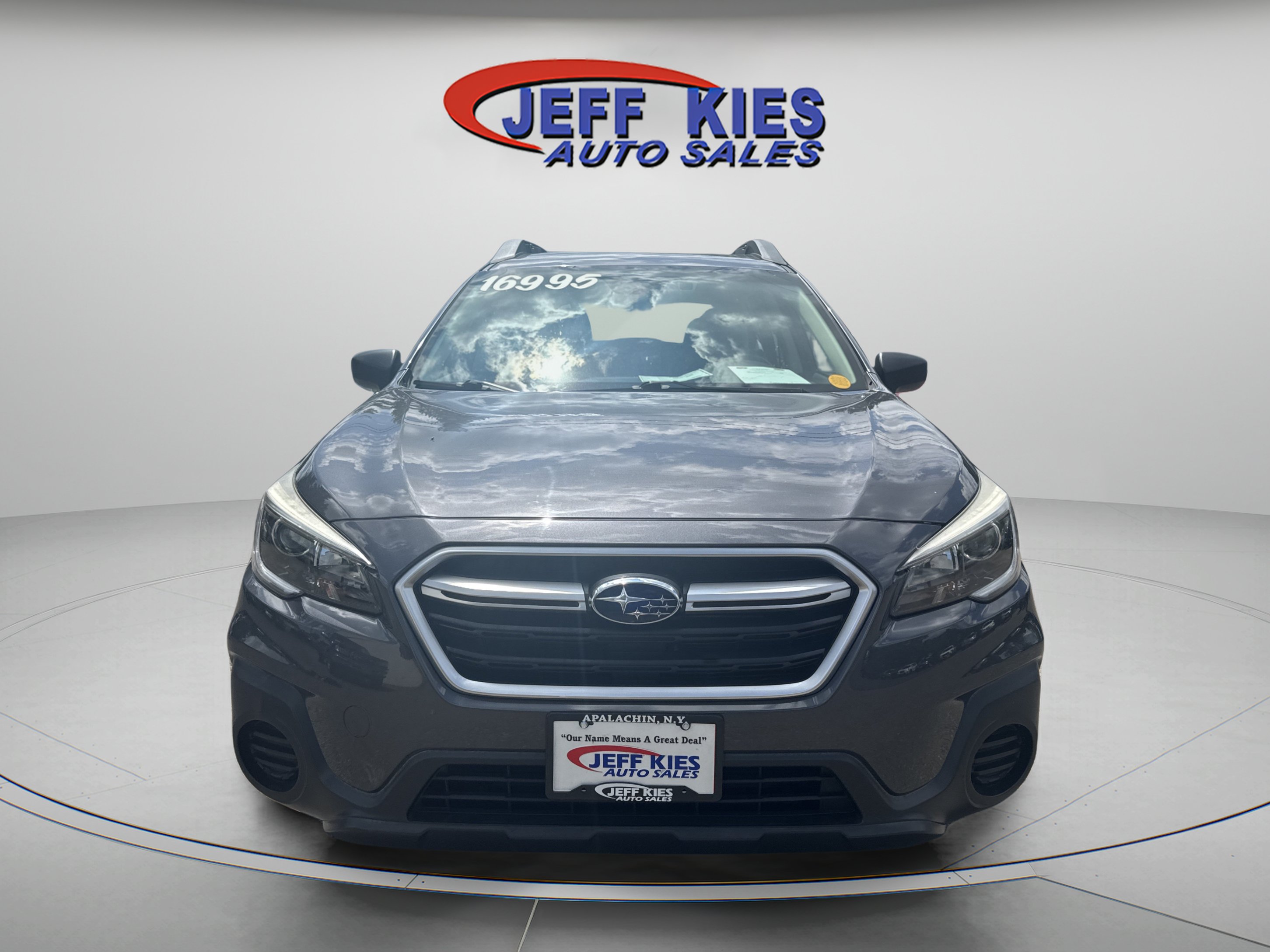 Used 2019 Subaru Outback 2.5i AWD/4WD image 2