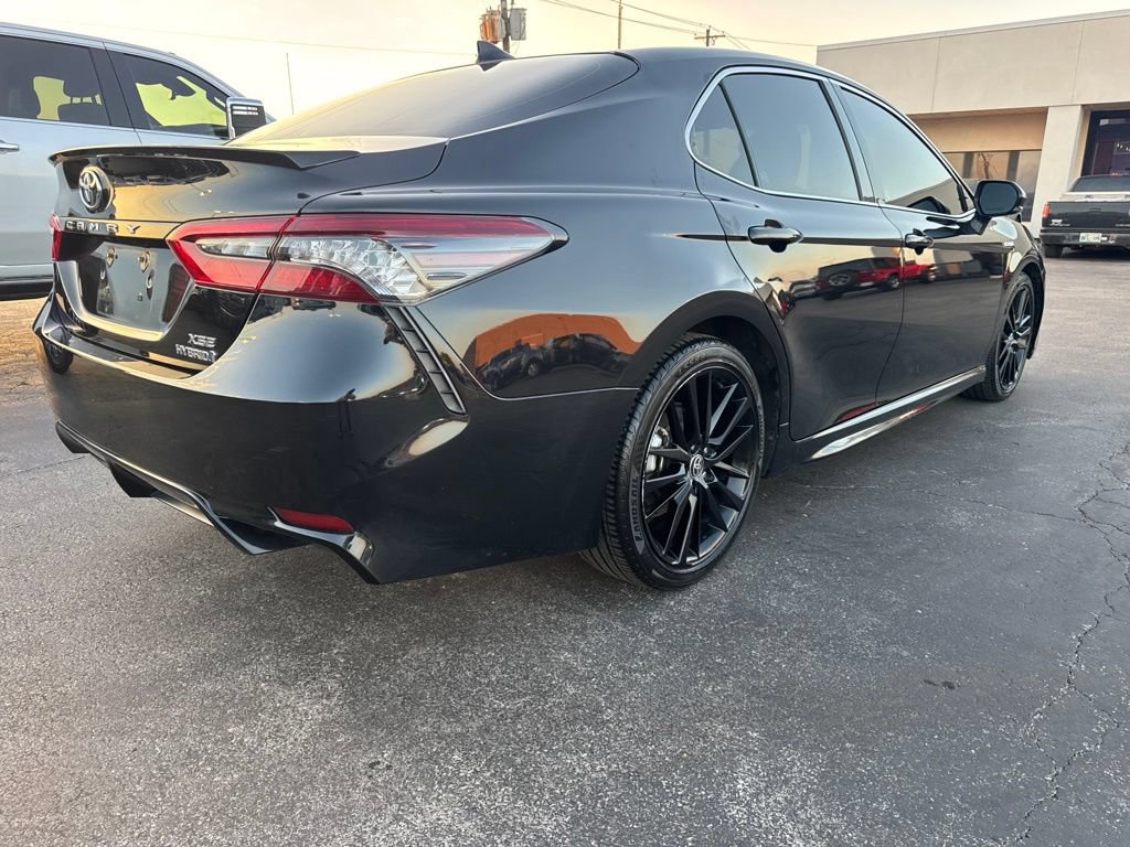 Used 2021 Toyota Camry XSE FWD image 6