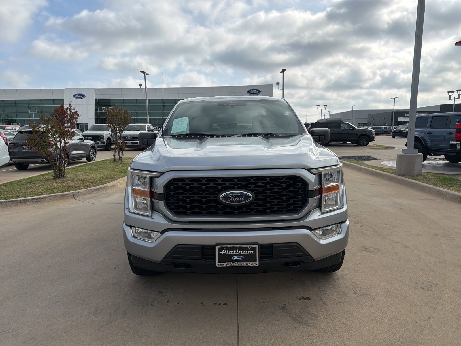 Used 2022 Ford F150 XL w/ STX Appearance Package image 8