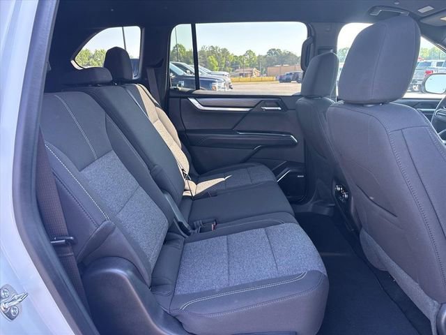 Used 2026 GMC Acadia Elevation AWD/4WD image 15