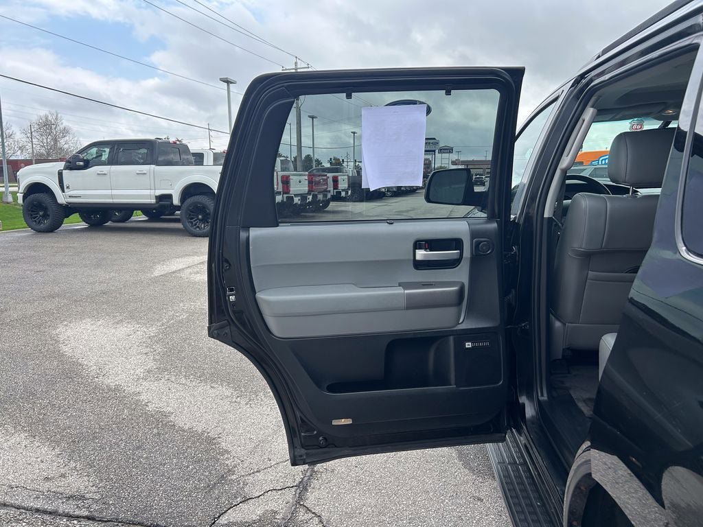 Used 2013 Toyota Sequoia Limited AWD/4WD image 17