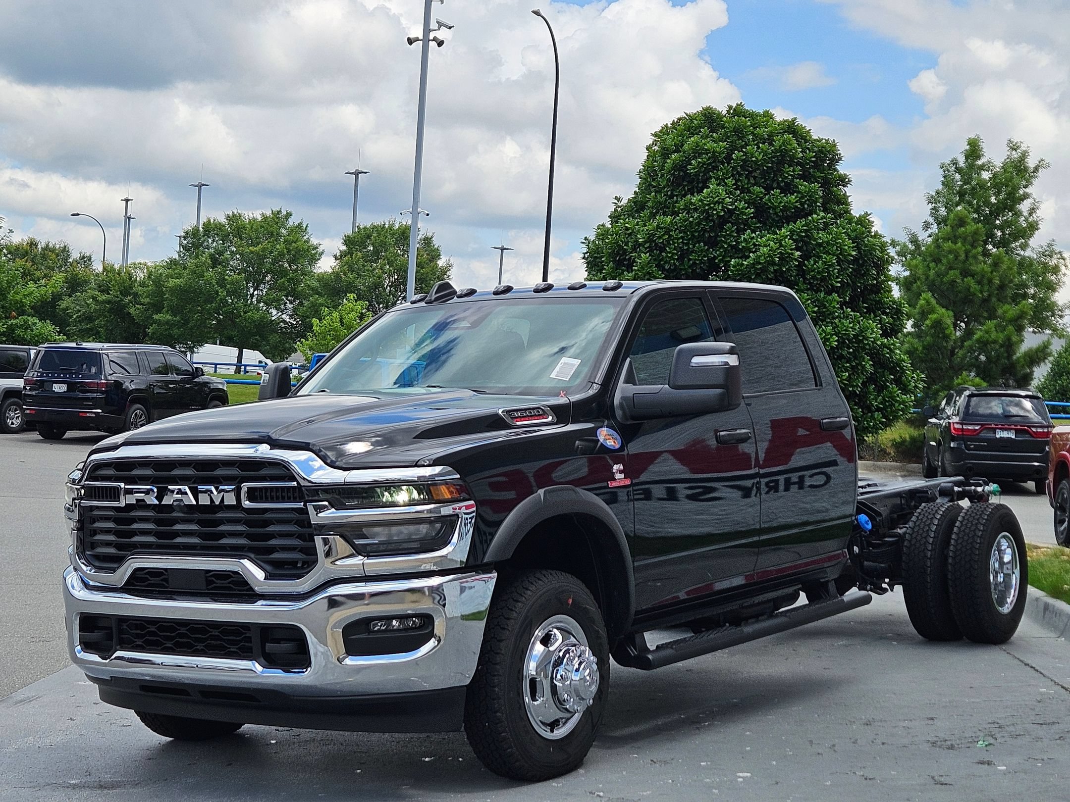 New 2026 RAM 3500 Tradesman AWD/4WD image 3