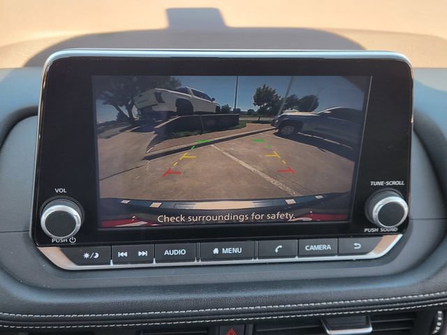 Used 2023 Nissan Rogue SV AWD/4WD image 13