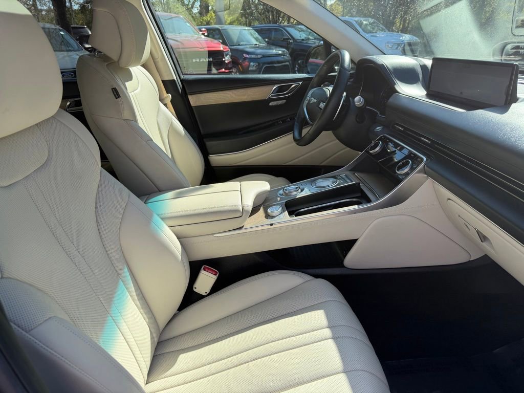 Used 2022 Genesis GV80 2.5T image 9