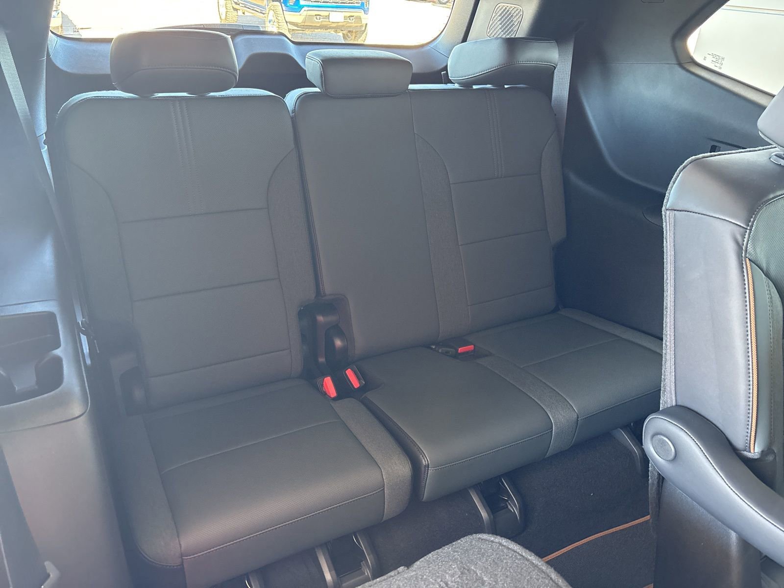 New 2026 GMC Acadia AT4 w/ Luxury Package image 14