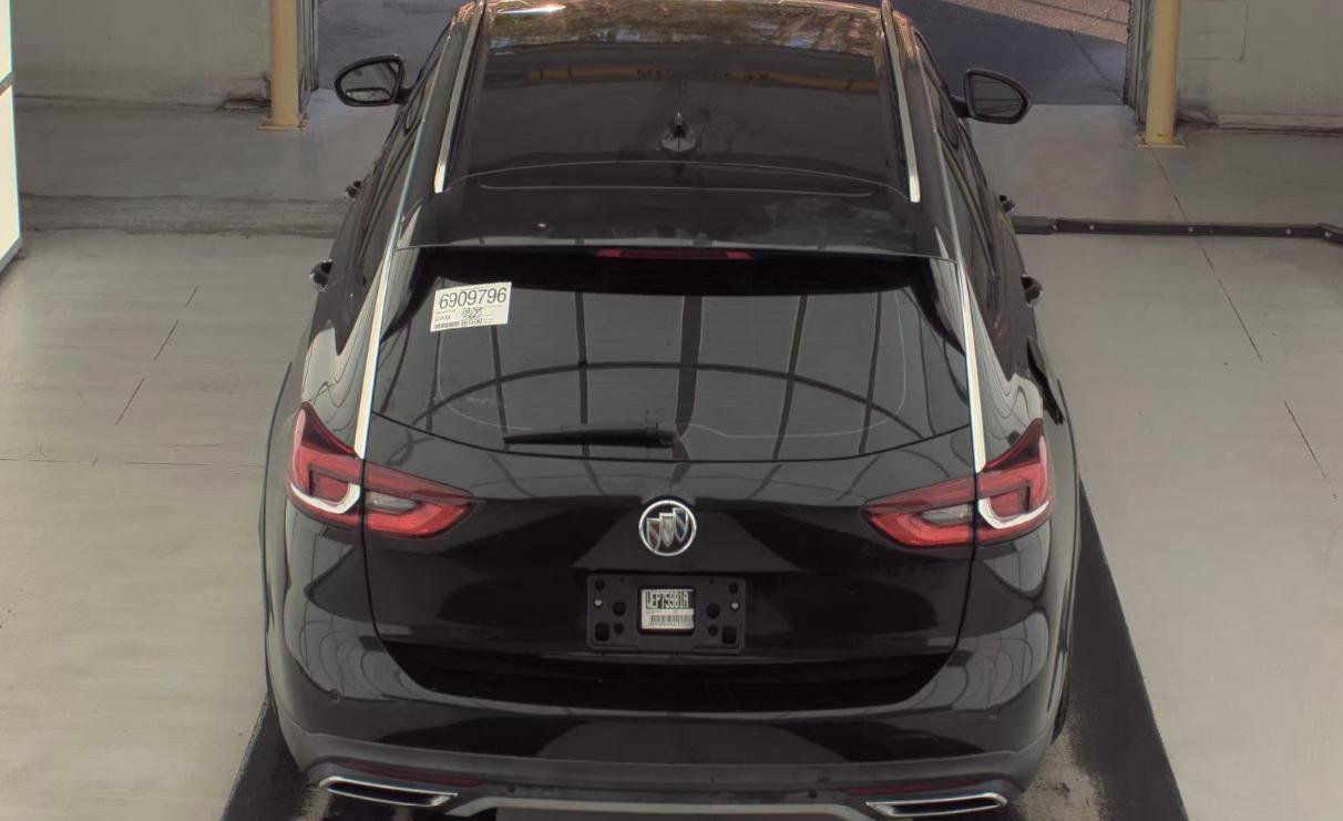 Used 2018 Buick Regal Essence w/ Driver Confidence Package #1 image 6