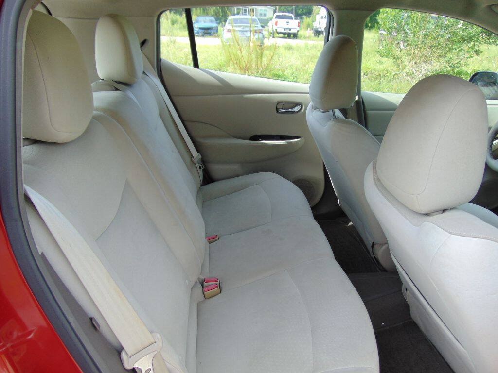 Used 2012 Nissan Leaf SL FWD image 16