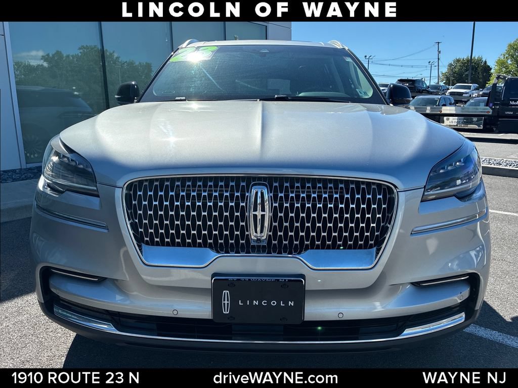 Certified 2023 Lincoln Aviator Reserve AWD/4WD image 11