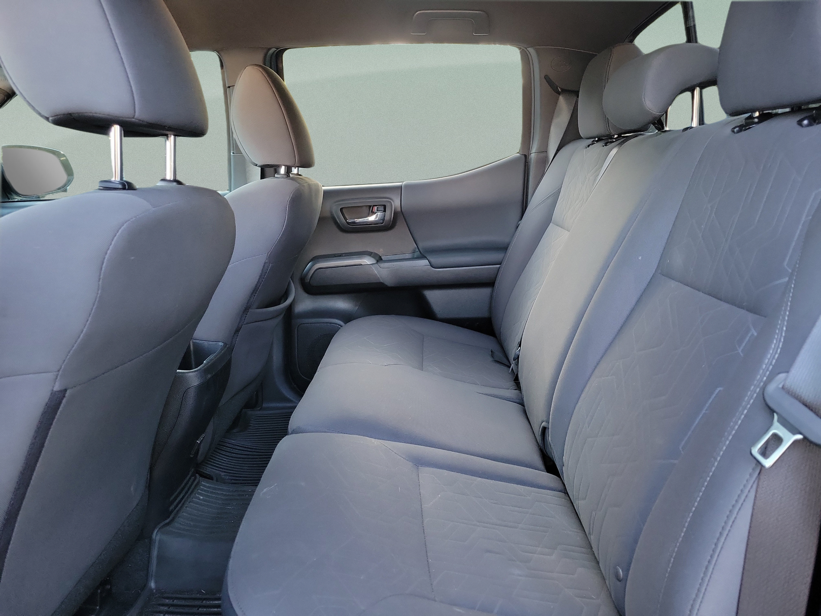 Used 2019 Toyota Tacoma TRD Off-Road w/ Technology Package RWD image 6