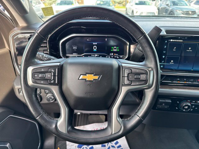 Used 2025 Chevrolet Silverado 1500 LT AWD/4WD image 15