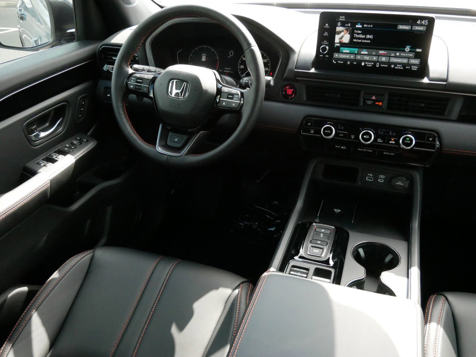 New 2025 Honda Pilot TrailSport image 9